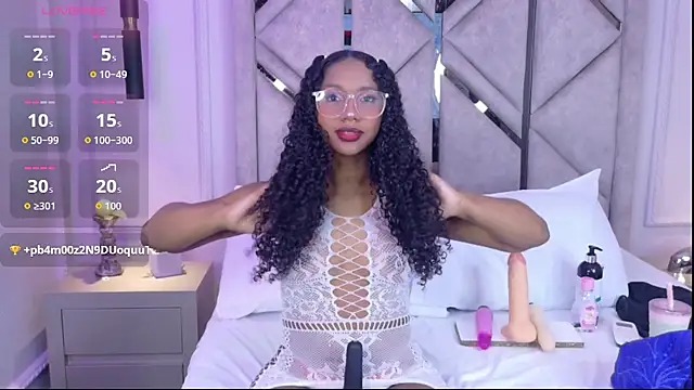 Chloe-Rose- online show from April 10, 2026, 4:17 am