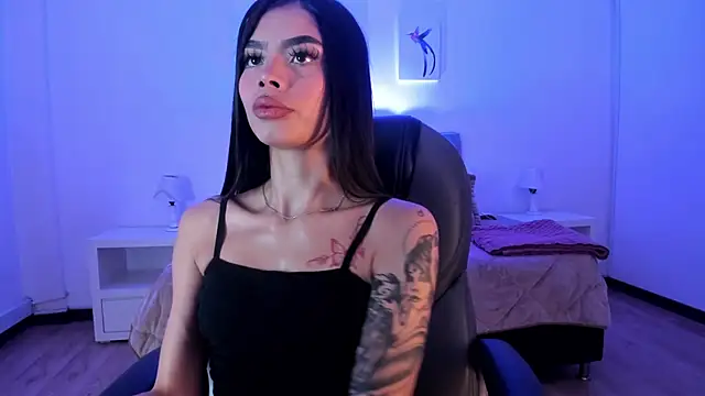 Snapshot of GuggaHell chatting on February 24, 2026, 12:47 pm GuggaHell online show from February 24, 2026, 12:47 pm