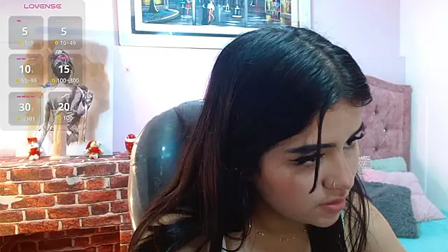 mila quin online show from March 19, 2026, 8:02 pm