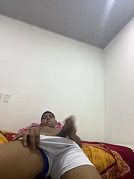 Thiago ro online show from February 26, 2026, 3:44 pm