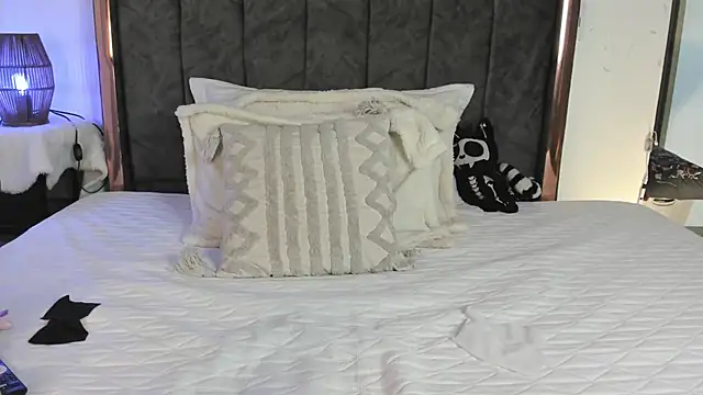 Snapshot of Helldy_666 chatting on May 28, 2026, 1:47 am Helldy 666 online show from May 28, 2026, 1:47 am