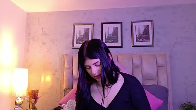 Snapshot of IsabellaRossi chatting on May 14, 2026, 11:28 am IsabellaRossi online show from May 14, 2026, 11:28 am