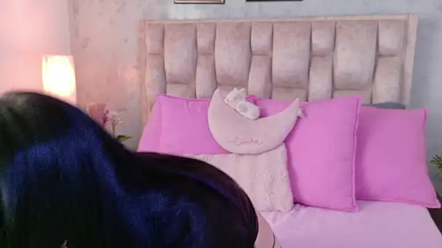 Snapshot of IsabellaRossi chatting on May 29, 2026, 6:50 pm IsabellaRossi online show from May 29, 2026, 6:50 pm