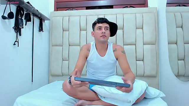 STEVEN OS online show from March 4, 2026, 9:04 am