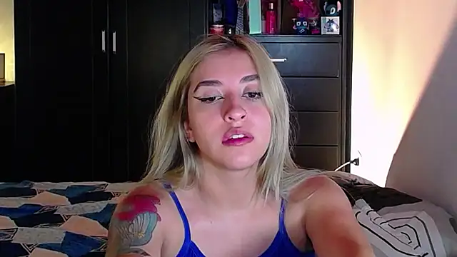 saradiazxxx online show from March 2, 2026, 8:43 am