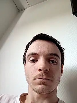 thom7246 online show from March 30, 2026, 9:10 am