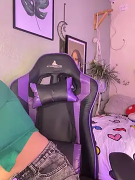 Pandorart  online show from April 15, 2026, 2:40 am