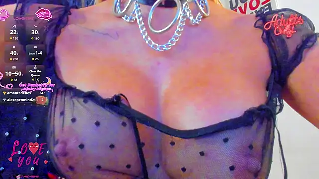 Snapshot of FoxxTattoo chatting on April 15, 2026, 7:58 pm FoxxTattoo online show from April 15, 2026, 7:58 pm