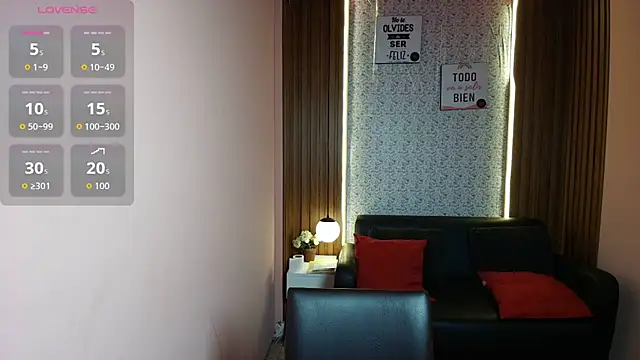 MoriahStorm online show from July 18, 2026, 12:53 pm