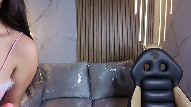Sweett liia  online show from May 22, 2026, 7:52 pm