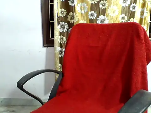 Snapshot of Angel_honeybear_143 chatting on June 21, 2026, 4:31 pm Angel honeybear 143 online show from June 21, 2026, 4:31 pm