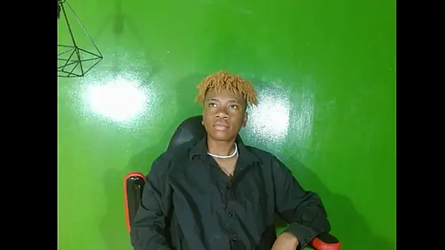 Darkiin FTM online show from February 27, 2026, 3:28 am