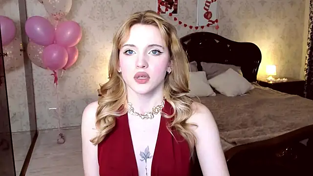 Snapshot of CarryParker chatting on March 3, 2026, 7:42 pm CarryParker online show from March 3, 2026, 7:42 pm