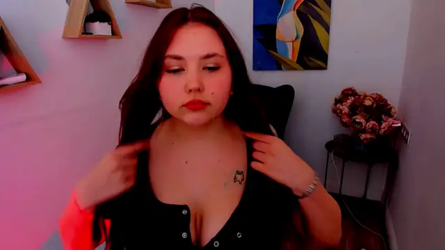 AmeliaHarrys online show from April 6, 2026, 7:48 pm