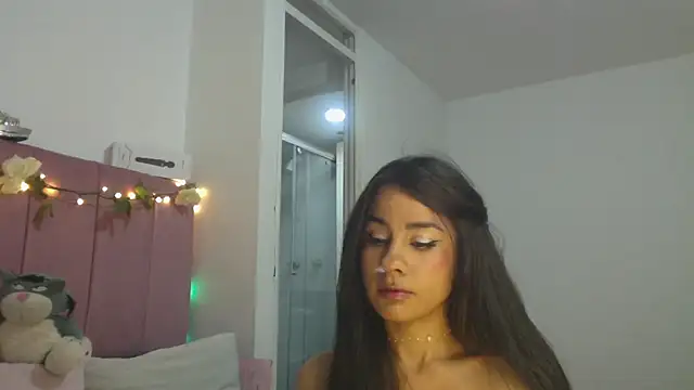 RebecaPalmer online show from February 28, 2026, 5:52 am