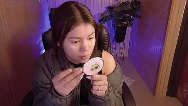 Alessia Monroe  online show from March 16, 2026, 7:51 pm