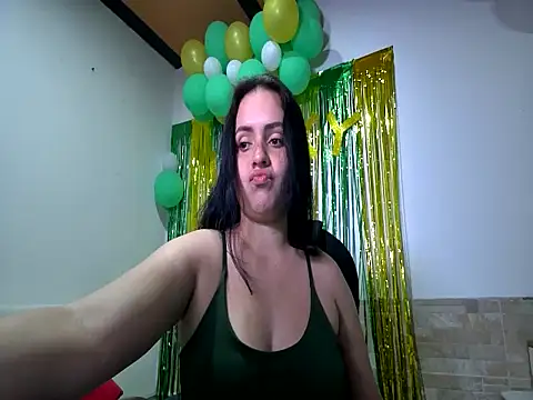 madame lilly  online show from March 18, 2026, 12:08 pm