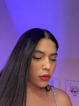 Snapshot of haily_babe chatting on July 29, 2026, 11:25 pm haily babe online show from July 29, 2026, 11:25 pm
