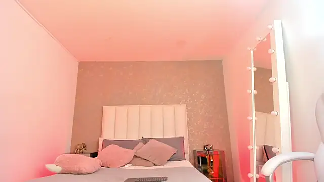 Snapshot of AmyRider_ chatting on April 9, 2026, 6:19 am AmyRider online show from April 9, 2026, 6:19 am