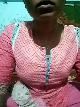 BreezySexyGirl69 online show from February 22, 2026, 1:09 pm