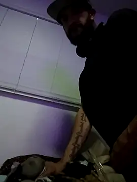 lovelost310 online show from February 18, 2026, 10:22 am