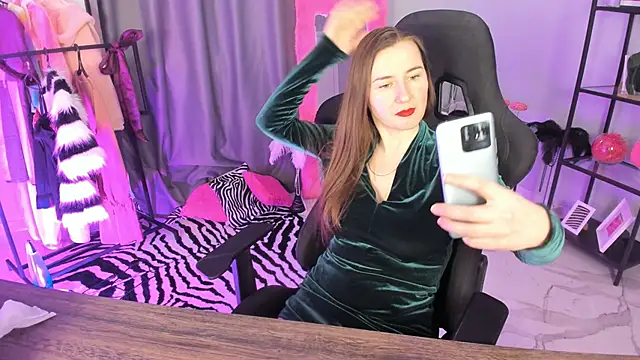 Golden Dragon online show from March 25, 2026, 11:49 am