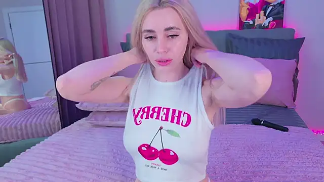 Rossy X online show from May 26, 2026, 11:56 pm