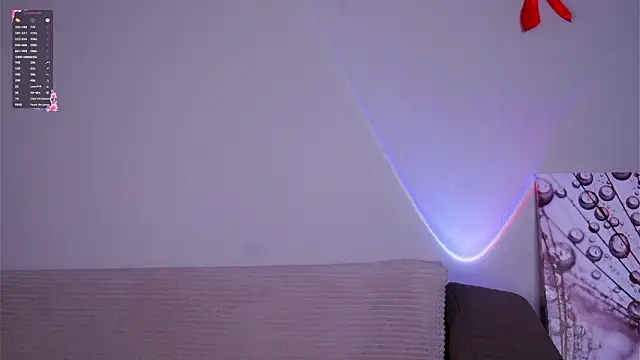 EugeniaEarl online show from March 27, 2026, 1:33 am