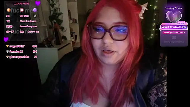 Snapshot of MagicCurves chatting on June 8, 2026, 2:23 am MagicCurves online show from June 8, 2026, 2:23 am
