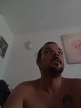 morenitoymorena online show from July 11, 2026, 9:01 am