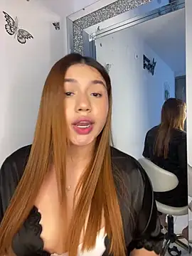 scarleth marquezz online show from March 1, 2026, 2:57 am