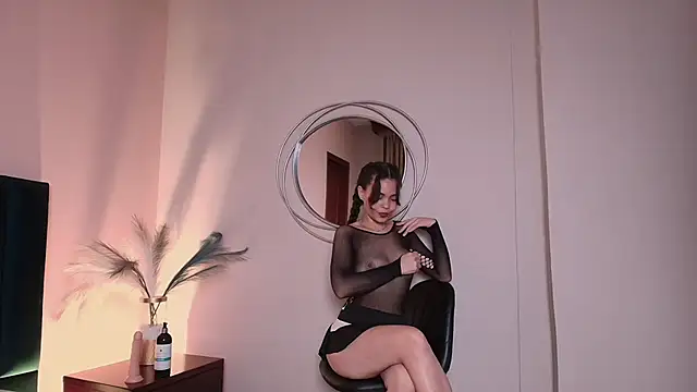 KatrionaNyx online show from May 29, 2026, 12:08 am