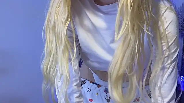 Snapshot of KarmaArms chatting on February 22, 2026, 1:20 pm KarmaArms online show from February 22, 2026, 1:20 pm