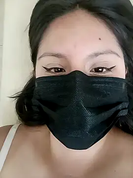 Rosyshadow online show from March 31, 2026, 10:43 pm