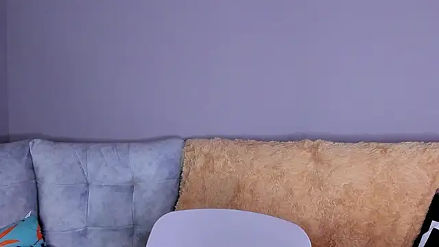 Miia Grey  online show from March 23, 2026, 1:15 pm