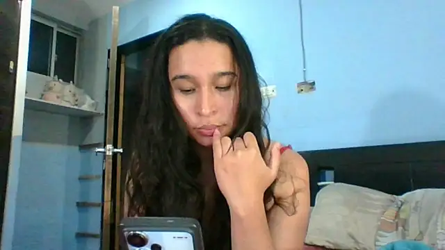 Snapshot of scarlettscottx_ chatting on June 12, 2026, 11:03 pm scarlettscottx online show from June 12, 2026, 11:03 pm