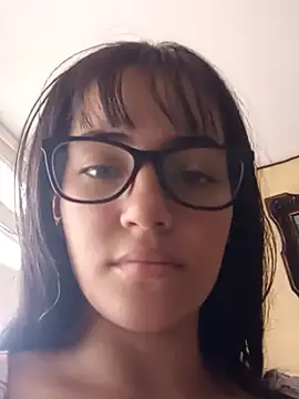 Snapshot of sara_cute_so chatting on June 5, 2026, 4:02 pm sara cute so online show from June 5, 2026, 4:02 pm