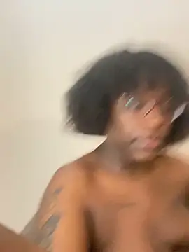 Snapshot of Sinfulwaterfalls chatting on February 21, 2026, 7:09 am Sinfulwaterfalls online show from February 21, 2026, 7:09 am