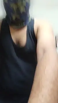 smallthickdick115 online show from April 27, 2026, 8:12 am