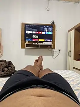 Snapshot of Moreira554_ chatting on March 3, 2026, 5:19 pm Moreira554 online show from March 3, 2026, 5:19 pm