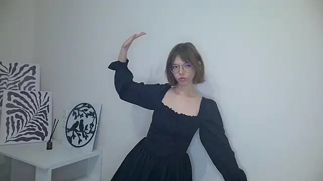 Kate Mooss online show from February 20, 2026, 3:34 pm