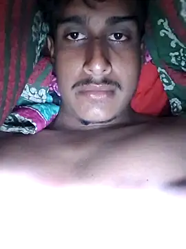 Snapshot of mmnnnnnhh chatting on May 7, 2026, 4:23 pm mmnnnnnhh online show from May 7, 2026, 4:23 pm
