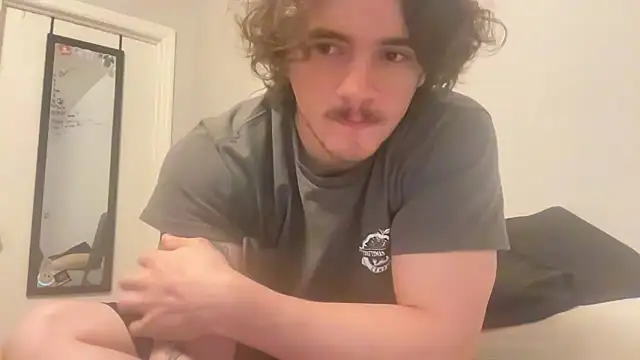 Marz1981zraM online show from April 21, 2026, 5:36 am