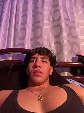 Snapshot of Alejandrososas chatting on February 22, 2026, 10:19 pm Alejandrososas online show from February 22, 2026, 10:19 pm
