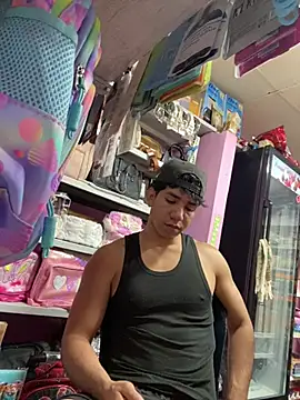 Alejandrososas online show from July 5, 2026, 5:53 pm