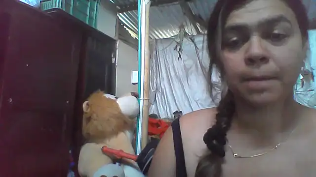 Snapshot of mar_coral2 chatting on May 20, 2026, 8:04 pm mar coral2 online show from May 20, 2026, 8:04 pm