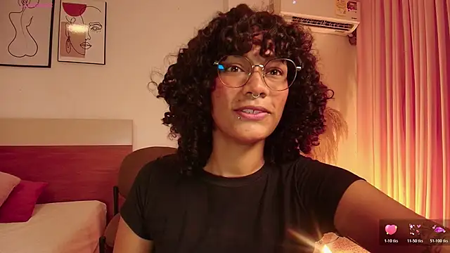 Meganlux1 online show from June 13, 2026, 7:45 pm