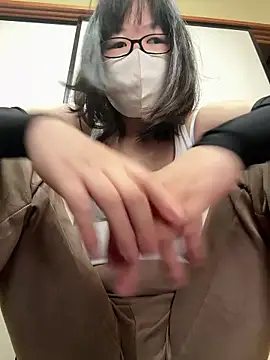 nana ayu4696 online show from April 7, 2026, 3:51 am