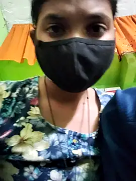 Snapshot of Cute_aroshi chatting on March 9, 2026, 9:24 am Cute aroshi online show from March 9, 2026, 9:24 am