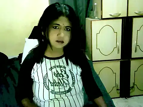IndianPleasures21 online show from June 1, 2026, 6:53 pm